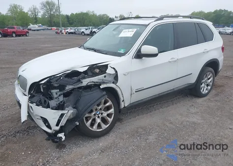 2013 BMW X5 xDrive35I/xDrive35I Premium/xDrive35I Sport Activity from USA, damaged, VIN 5UXZV4C59D0B20782